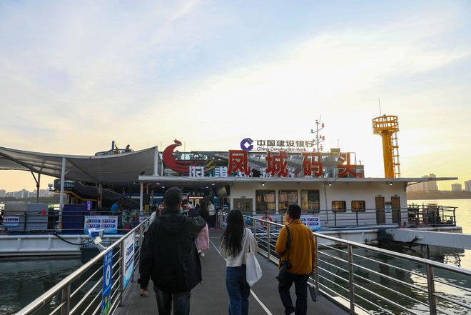 村更美 老街更亮 城市更热AG真人旗舰厅广东清远：乡