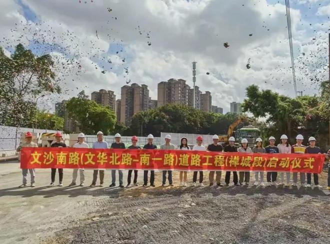 桂芯“超配”产品总价150万起！AG真人旗舰厅首日登记已破百！禅(图31)