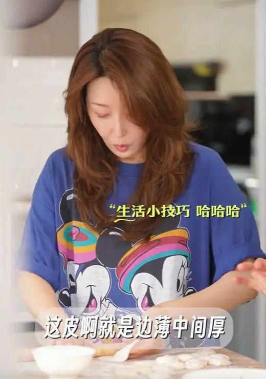 3岁老爸过端午！这哪是父女说是兄妹我都信AG真人百家家乐app53岁歌手孙悦陪8(图8)